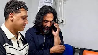 أول صورة لـ بهاء سلطان بعد نجاته من حادث.. ورضا البحراوي: ربنا يحفظك