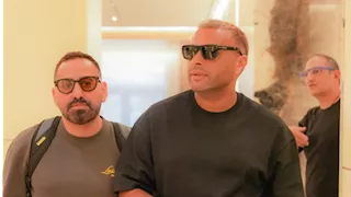 رامي صبري يصل حفل الموريكس دور لتكريمه بجائزة أفضل مطرب عربي