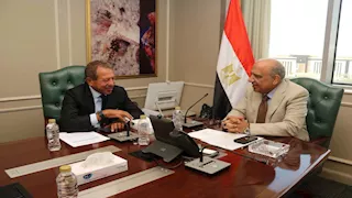 وزير الكهرباء يتابع تنفيذ مشروع رياح بقدرة 900 ميجاوات برأس شقير
