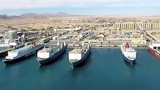 وصول 30 ألف طن ألومنيوم.. انتعاش حركة الملاحة بموانئ البحر الأحمر