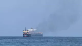 العراق: إصابة ناقلة نفط ترفع علم بنما بهجوم مجهول في المياه الإقليمية
