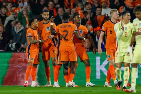 دقيقة بدقيقة.. ليتوانيا تصطدم بهولندا في تصفيات كأس العالم