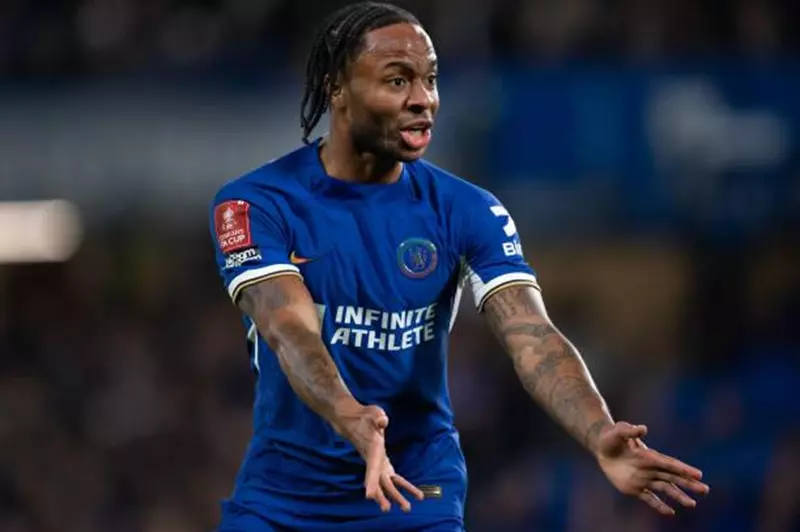 ثنائي الدوري الإنجليزي يتنافس على ضم ستيرلينج في يناير