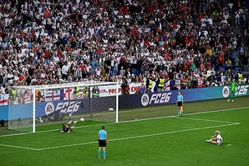 إنجلترا تحقق يورو السيدات بحيلة مبتكرة