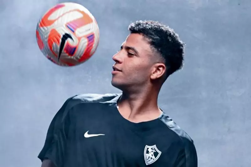 وكيل أحمد ربيع يوضح حقيقة إصابات لاعب الزمالك